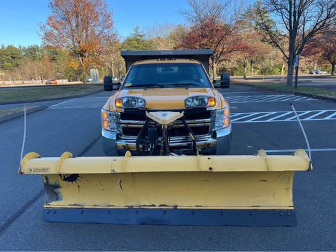 Used 2010 Chevrolet Silverado 3500 W/T w/ Snow Plow Prep Package image 3