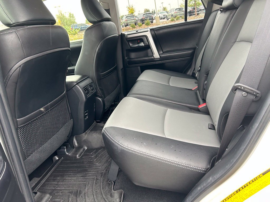 Used 2017 Toyota 4Runner SR5 Premium AWD/4WD image 26