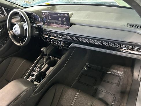 Used 2024 Honda Accord Sport image 38