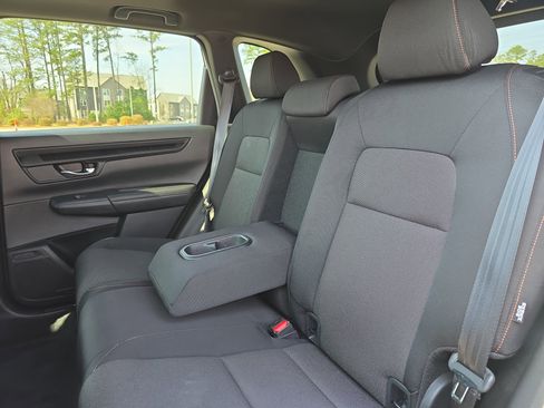 Used 2023 Honda CR-V Sport image 14