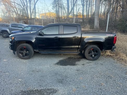 Used 2018 Chevrolet Colorado LT w/ Redline Special Edition image 4