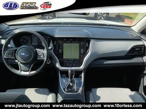 Used 2024 Subaru Outback Premium AWD/4WD image 15