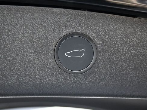 Used 2021 Tesla Model 3 Long Range image 15