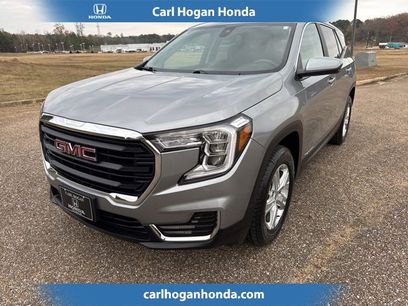Used 2024 GMC Terrain SLE