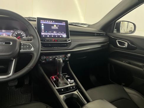 Used 2024 Jeep Compass Trailhawk image 34