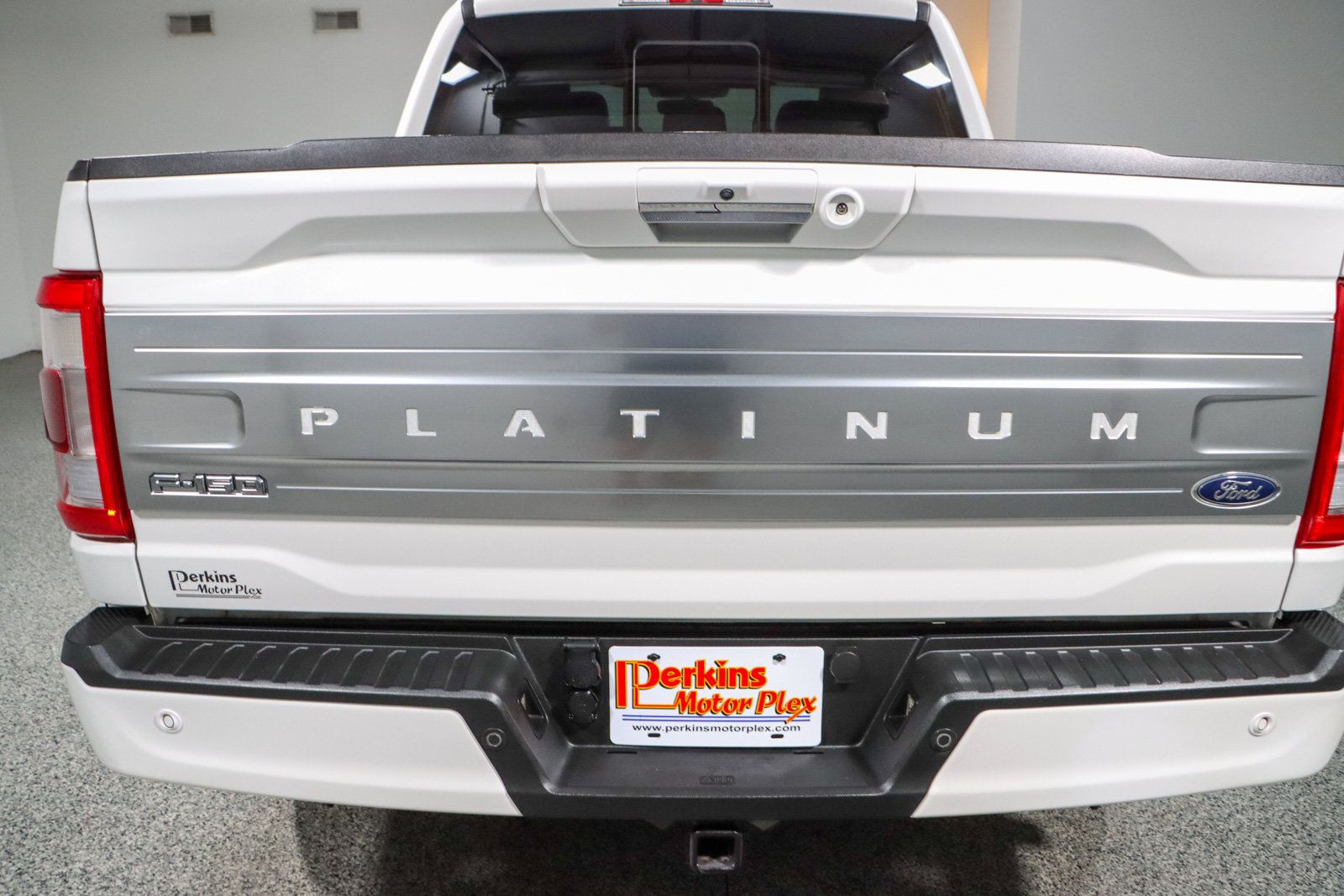 Used 2022 Ford F150 Platinum w/ Equipment Group 701A High AWD/4WD image 8