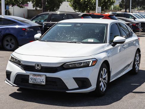 Used 2022 Honda Civic LX image 3