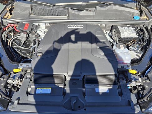 New 2026 Audi Q7 2.0T Premium image 12