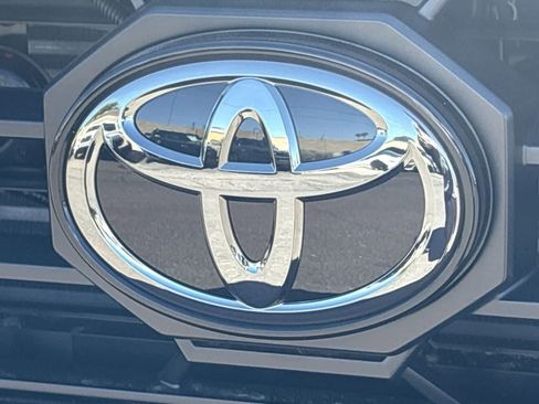 New 2025 Toyota 4Runner TRD Off-Road image 33