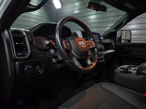 Used 2024 RAM 3500 Tradesman w/ Chrome Appearance Group image 14