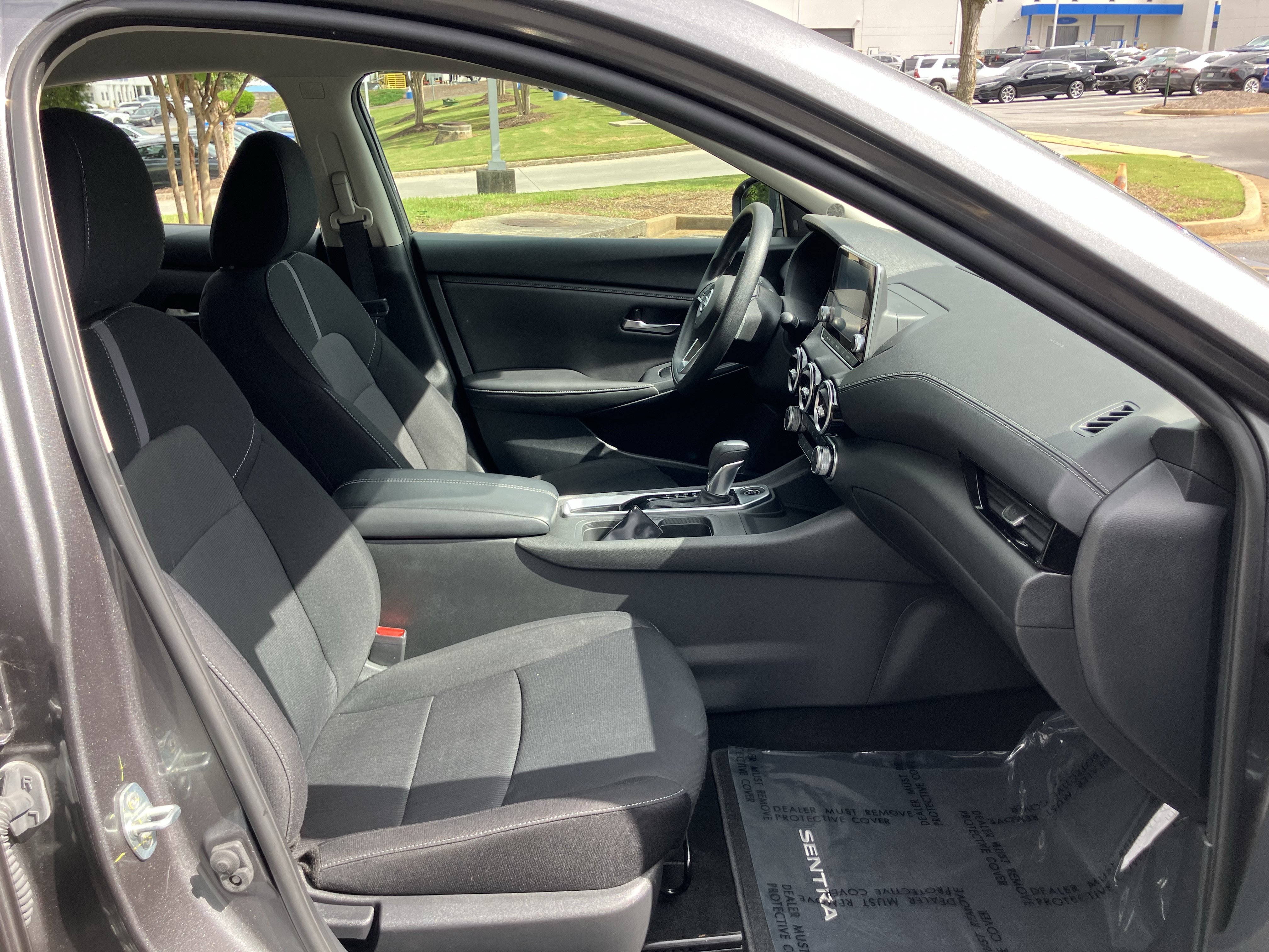 Used 2023 Nissan Sentra SV FWD image 33