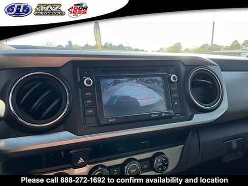 Used 2018 Toyota Tacoma SR5 image 19