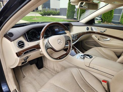 Used 2016 Mercedes-Benz S 550 4MATIC Sedan image 17