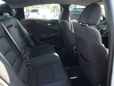 Used 2024 Chevrolet Malibu LT FWD image 21