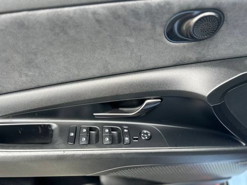 Used 2022 Hyundai Elantra N FWD image 21