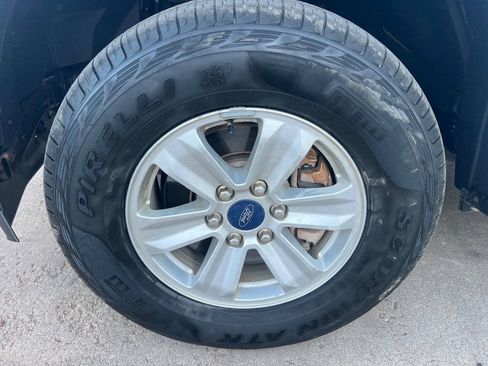 Used 2019 Ford F150 XL w/ Equipment Group 101A Mid AWD/4WD image 6