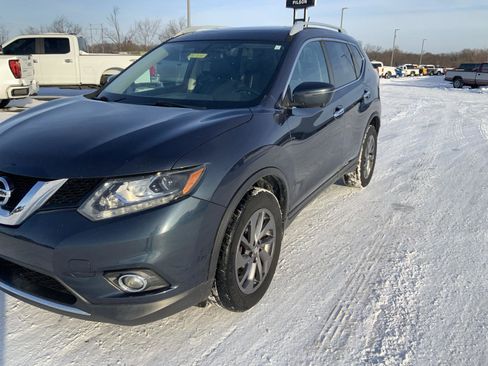 Used 2016 Nissan Rogue SL w/ SL Premium Package image 17
