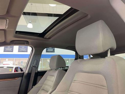 Used 2017 Honda CR-V EX image 20
