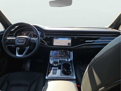 Certified 2025 Audi Q7 2.0T Premium Plus w/ Premium Plus Package AWD/4WD image 33