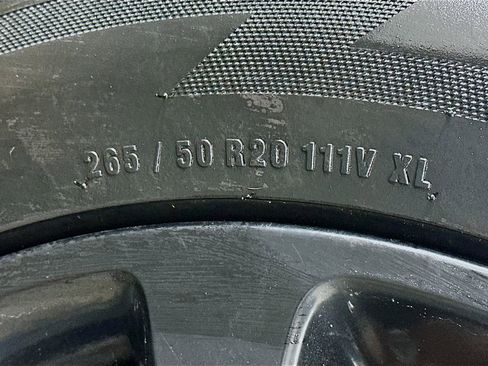 Used 2015 Jeep Grand Cherokee Limited w/ Trailer Tow Group IV image 34