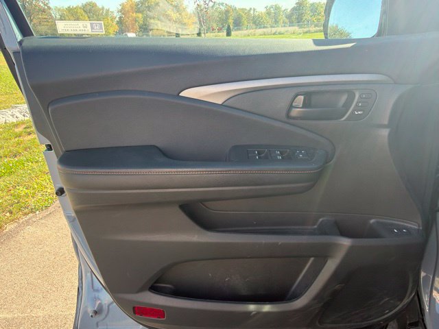 Used 2022 Honda Passport TrailSport image 24