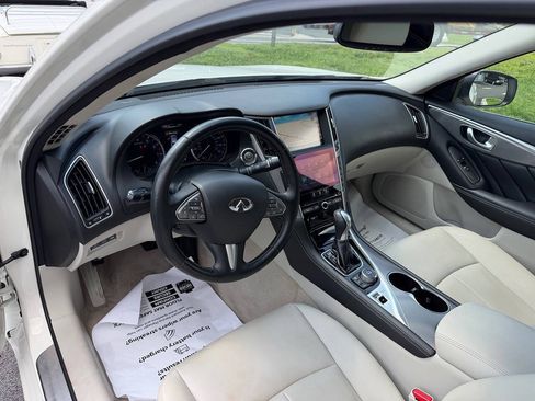 Used 2016 INFINITI Q50 Premium w/ 2.0T Premium Plus Package AWD/4WD image 13