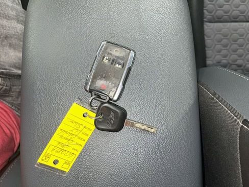 Used 2016 Chevrolet Colorado Z71 AWD/4WD image 20