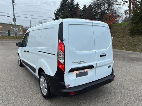 Certified 2022 Ford Transit Connect XL image 2
