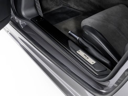 Used 2009 Aston Martin DBS Coupe image 30