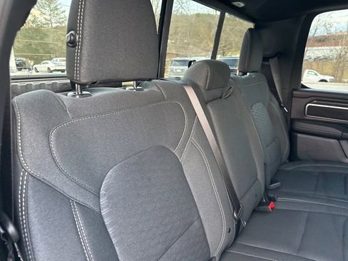 New 2026 RAM 1500 4x4 Crew Cab image 31