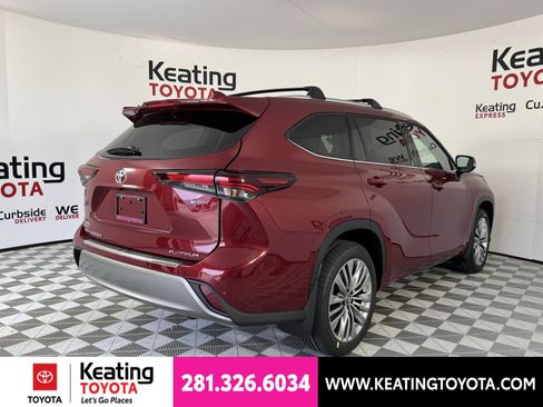 New 2026 Toyota Highlander Platinum AWD/4WD image 14
