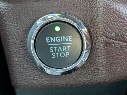 Certified 2024 Ford Expedition Limited image 24