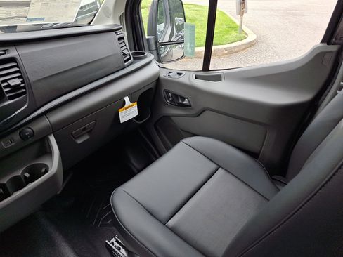 New 2026 Ford Transit 150 Low Roof AWD image 9
