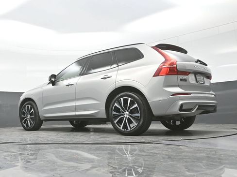 Used 2023 Volvo XC60 B5 Plus w/ Climate Package AWD/4WD image 26