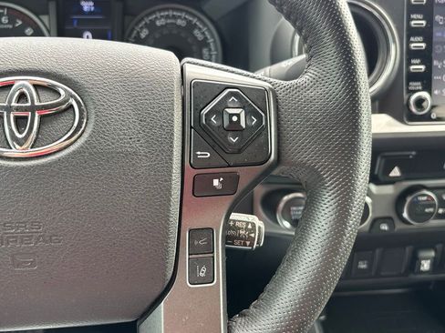 Used 2023 Toyota Tacoma TRD Off-Road AWD/4WD image 17