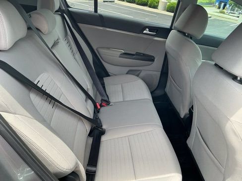 Used 2020 Kia Sportage LX w/ LX Popular Package AWD/4WD image 18