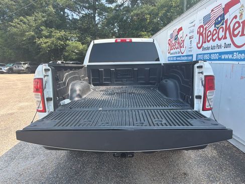 Used 2022 RAM 2500 Big Horn AWD/4WD image 18