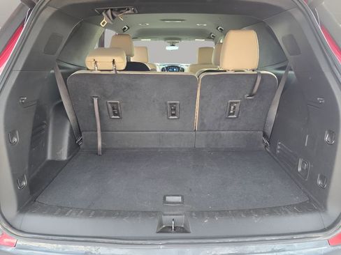 Used 2023 Chevrolet Traverse LT w/ LT Premium Package image 29