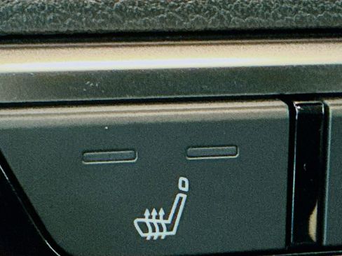 Used 2024 Nissan Altima 2.5 SR w/ SR Premium Package image 26