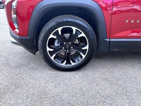 Certified 2025 Chevrolet Equinox LT w/ Safety and Technology Package image 22