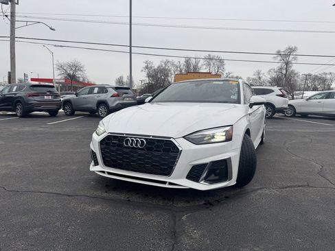 Used 2022 Audi A5 2.0T Premium image 2