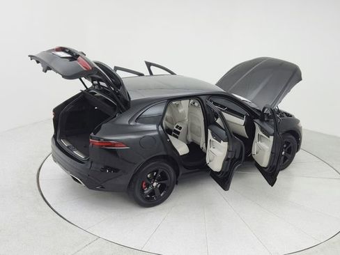 Certified 2021 Jaguar F-PACE R-Dynamic S AWD/4WD image 16