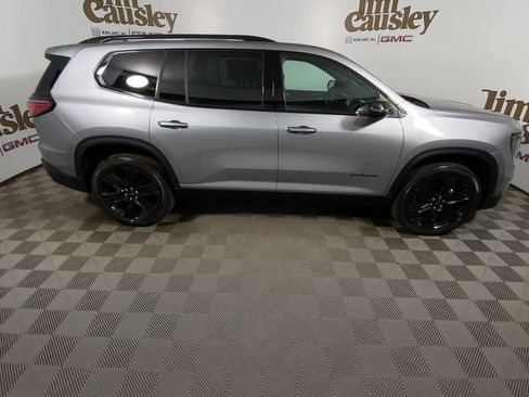 Used 2026 GMC Acadia Elevation w/ Black Edition image 9