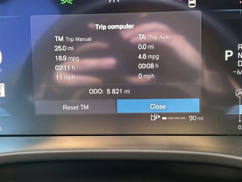 Used 2025 Volvo XC40 B5 Core w/ Protection Package Premier image 33