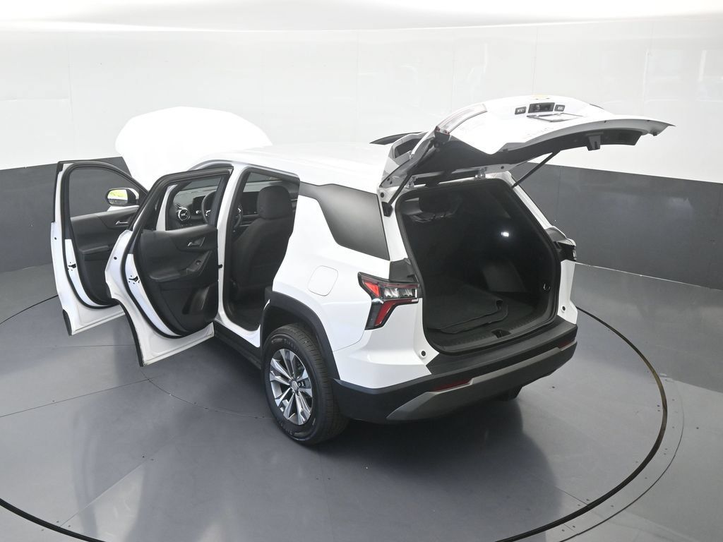 Used 2026 Chevrolet Equinox LT FWD image 62