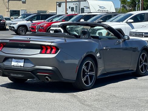 Used 2024 Ford Mustang Premium RWD image 5