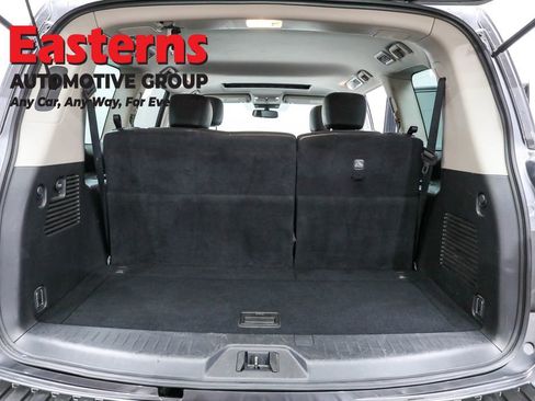 Used 2023 Nissan Armada SL w/ Captain's Chairs Package image 9