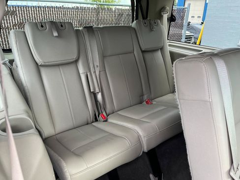 Used 2014 Ford Expedition Limited w/ Equipment Group 301A AWD/4WD image 25