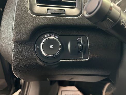 Used 2014 Buick Regal Premium image 16