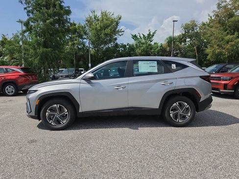 New 2026 Hyundai Tucson Blue SE FWD image 3